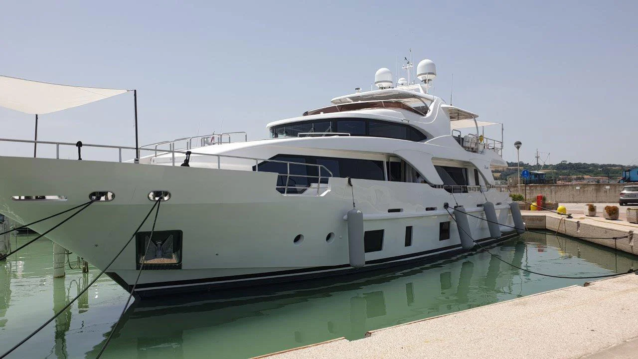 2013 Benetti 93 Delfino