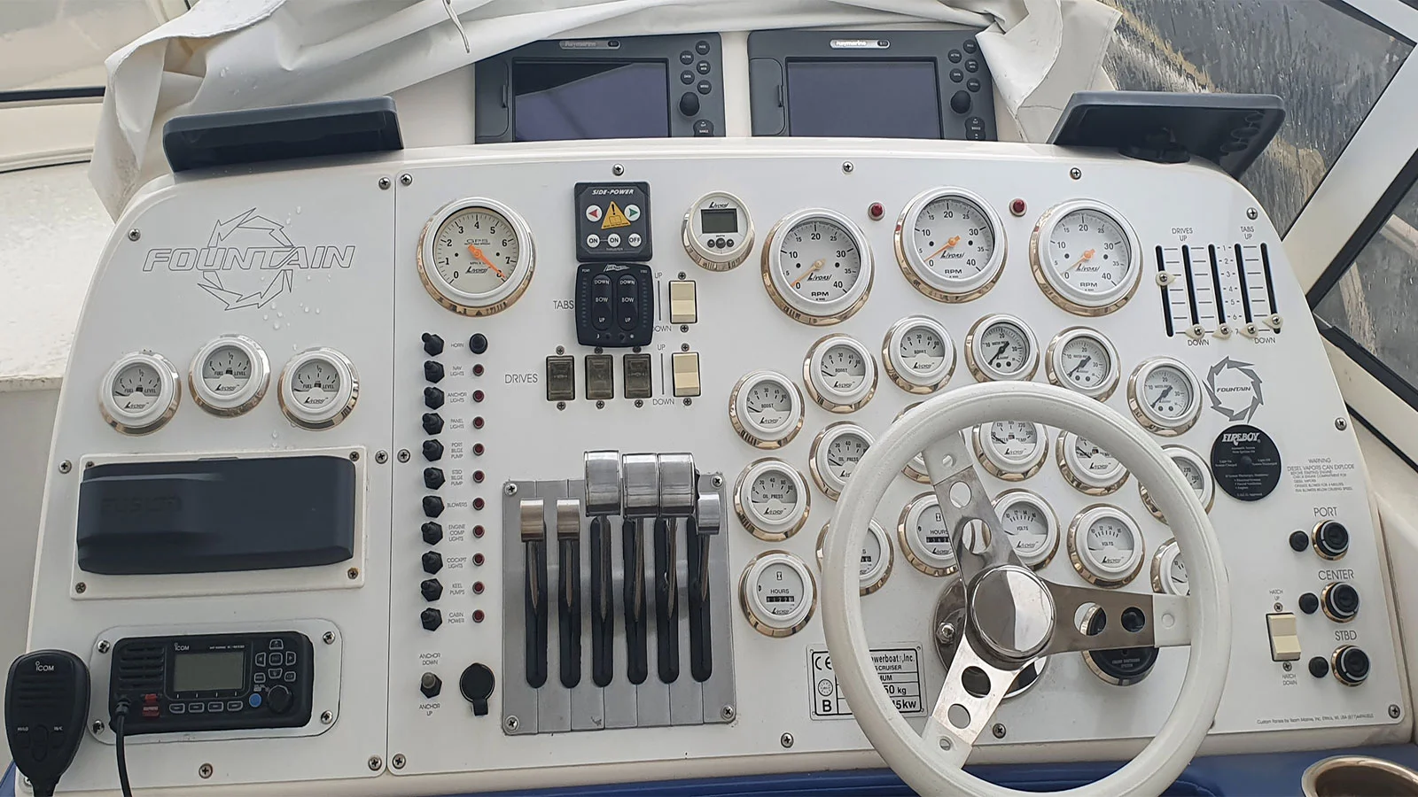 2006 Fountain 48 Express Cruiser