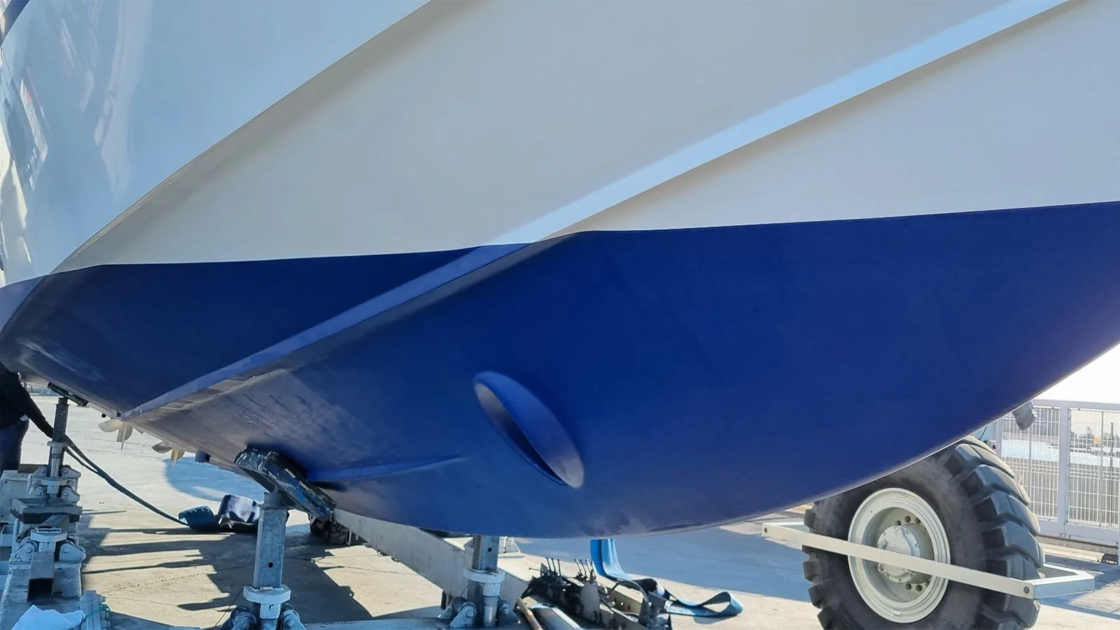 2006 Fountain 48 Express Cruiser