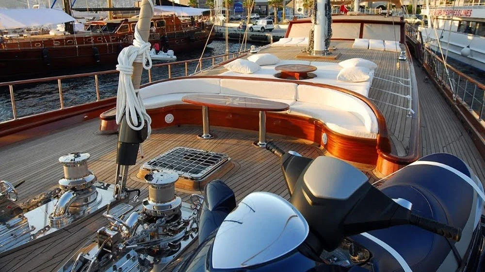 La Bella Vita (ex Carpe Diem IV)