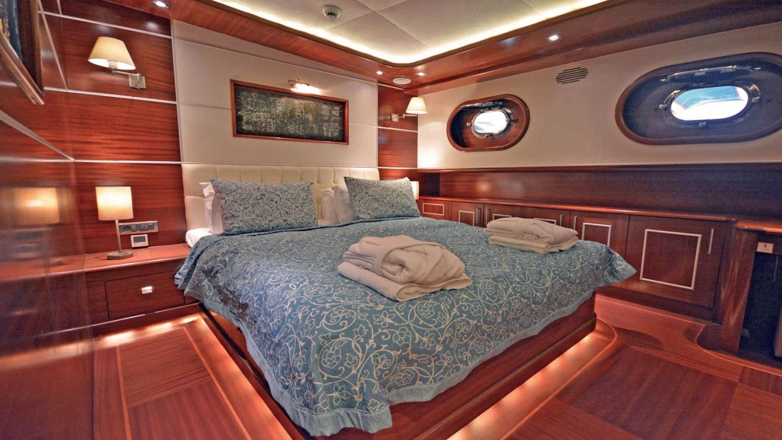 La Bella Vita (ex Carpe Diem IV)