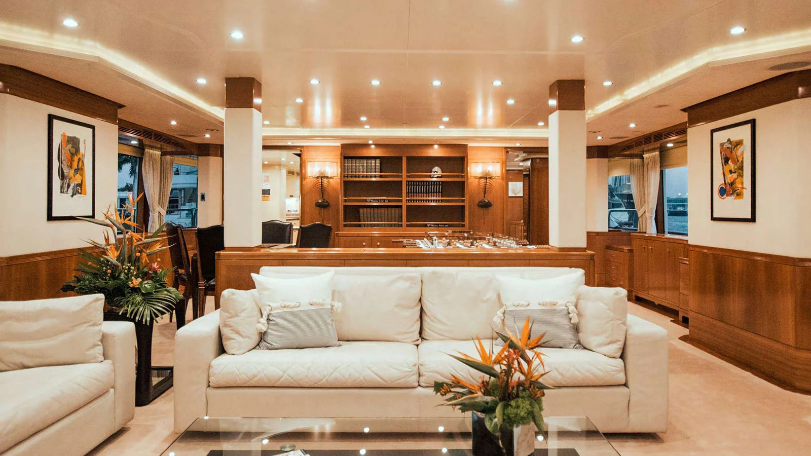 2010 Benetti Vision 145