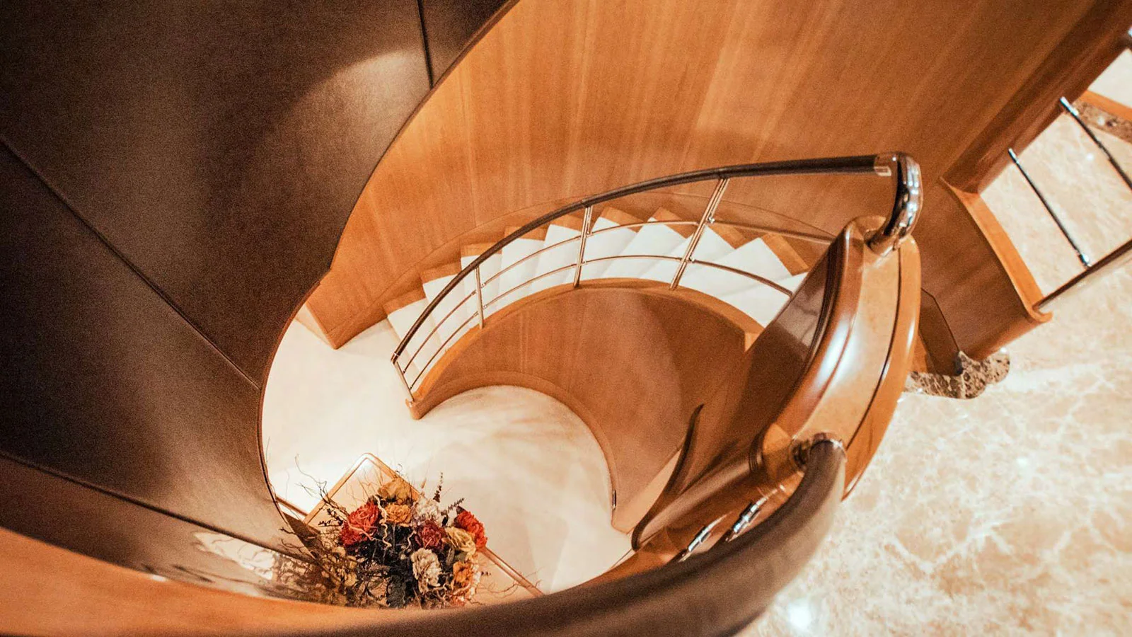 2010 Benetti Vision 145