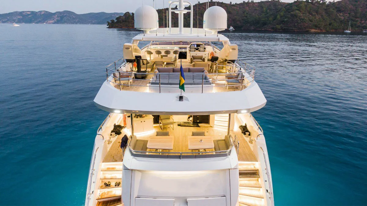 2017 Sunseeker 116 Sport Yacht