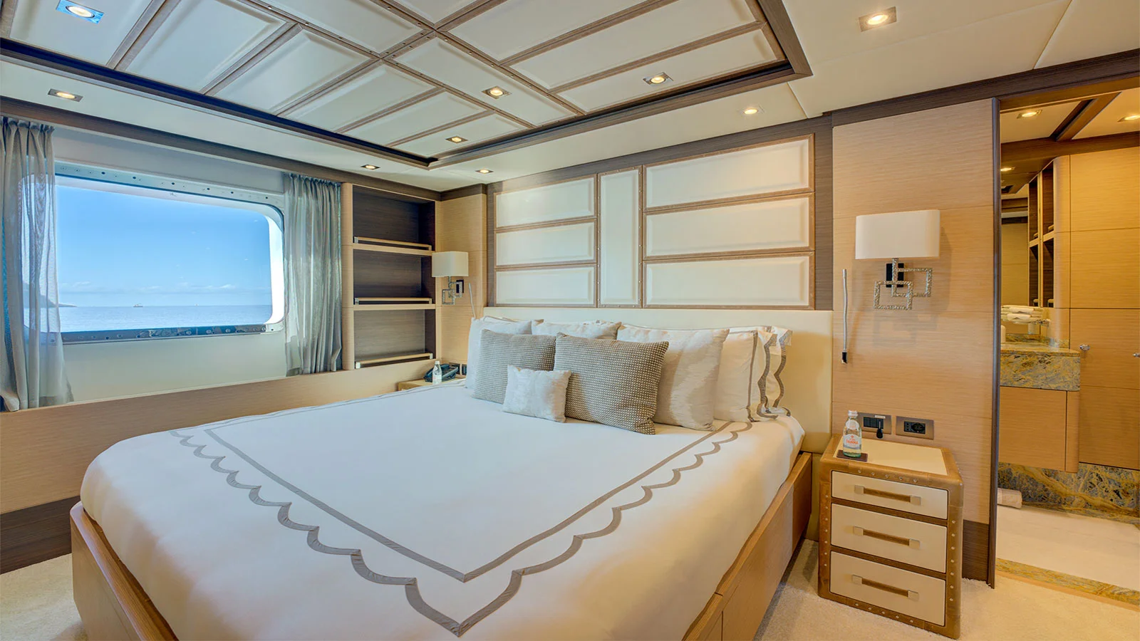 2014 Benetti Crystal 140