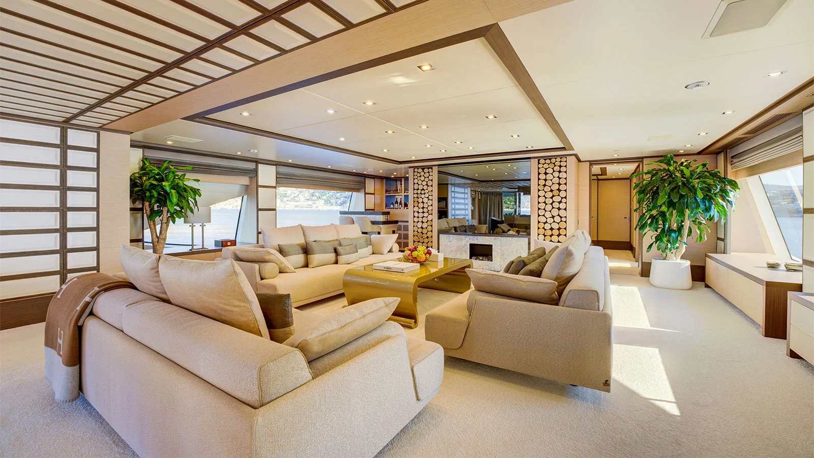 2014 Benetti Crystal 140