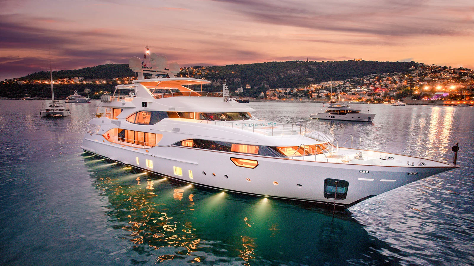 2014 Benetti Crystal 140
