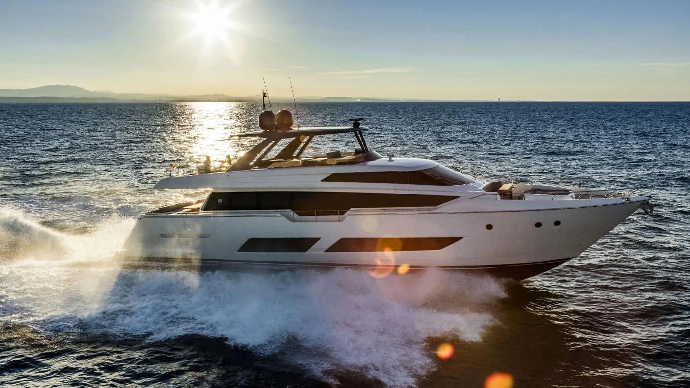 2022 Ferretti 850