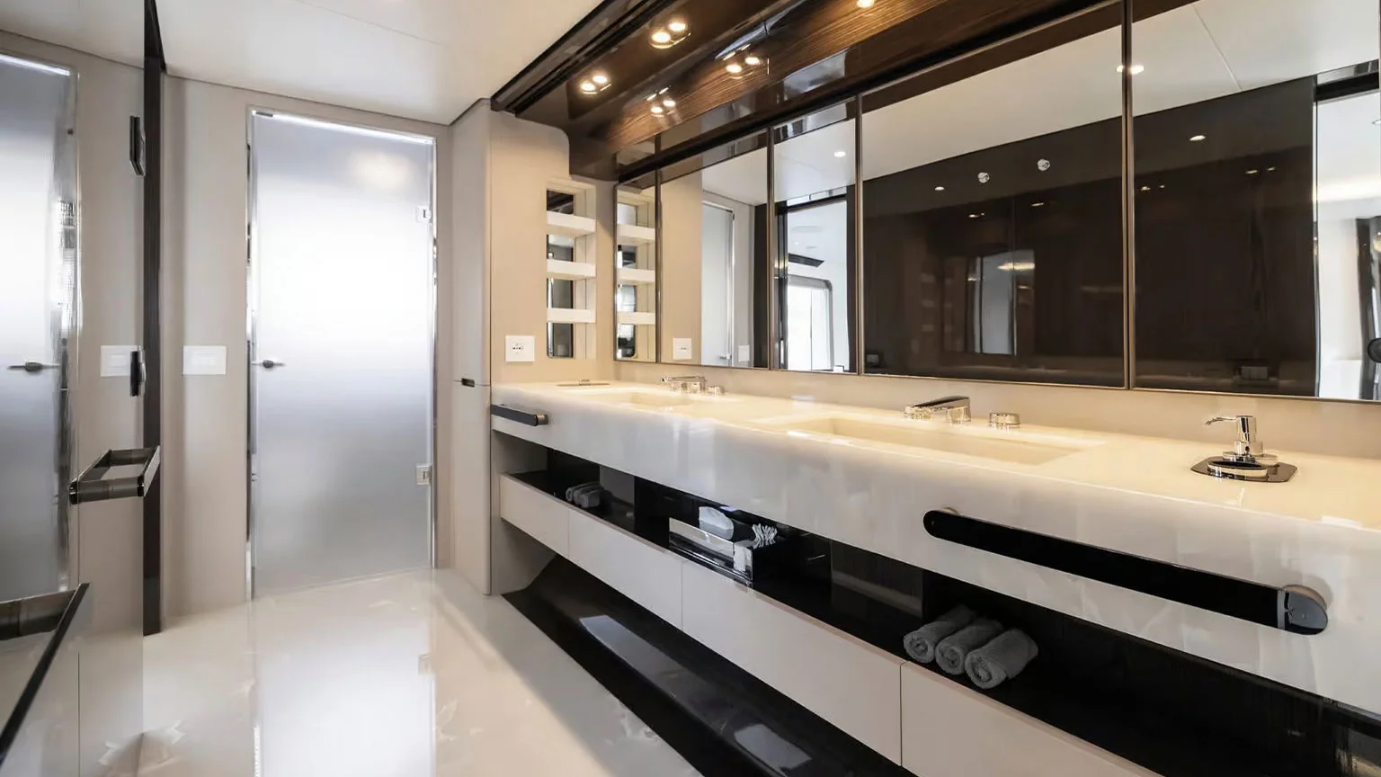 2020 Azimut Grande 32M