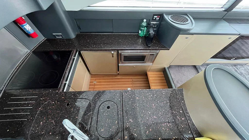 2008 Fairline Squadron 58