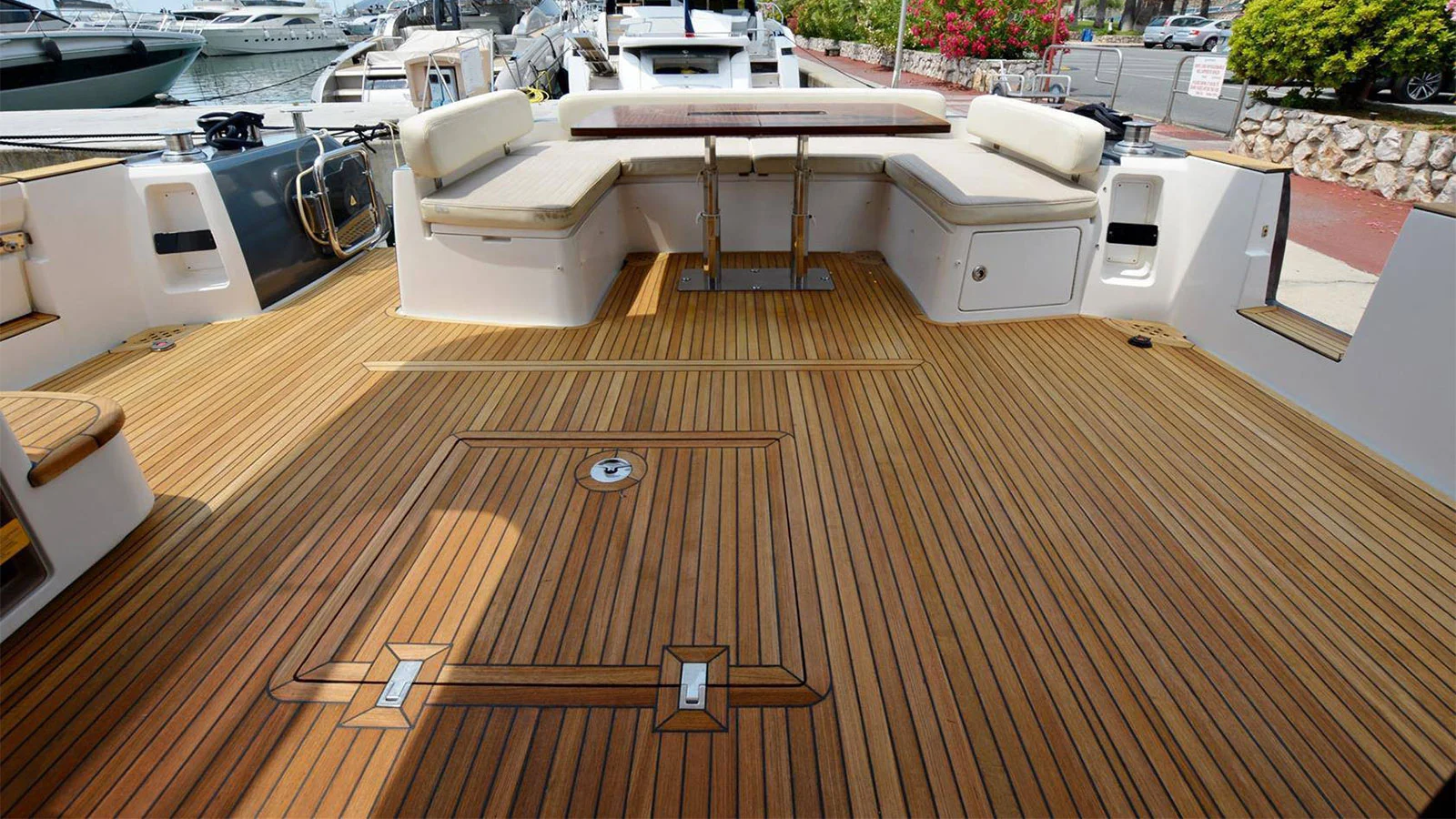 2015 Azimut Magellano 53