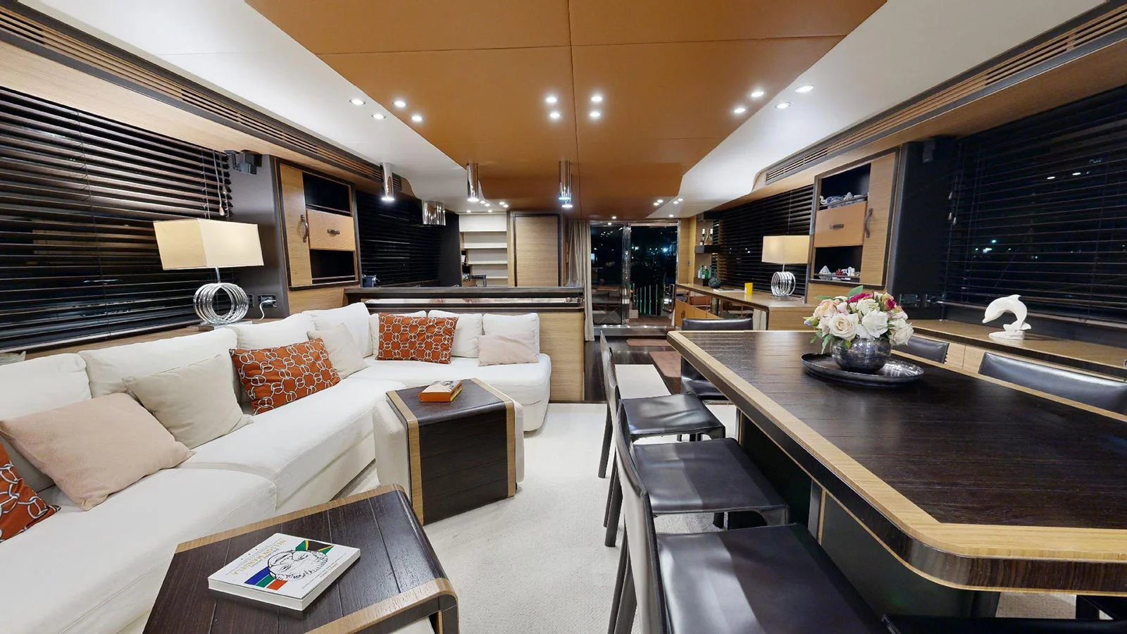 2013 Azimut Magellano 76