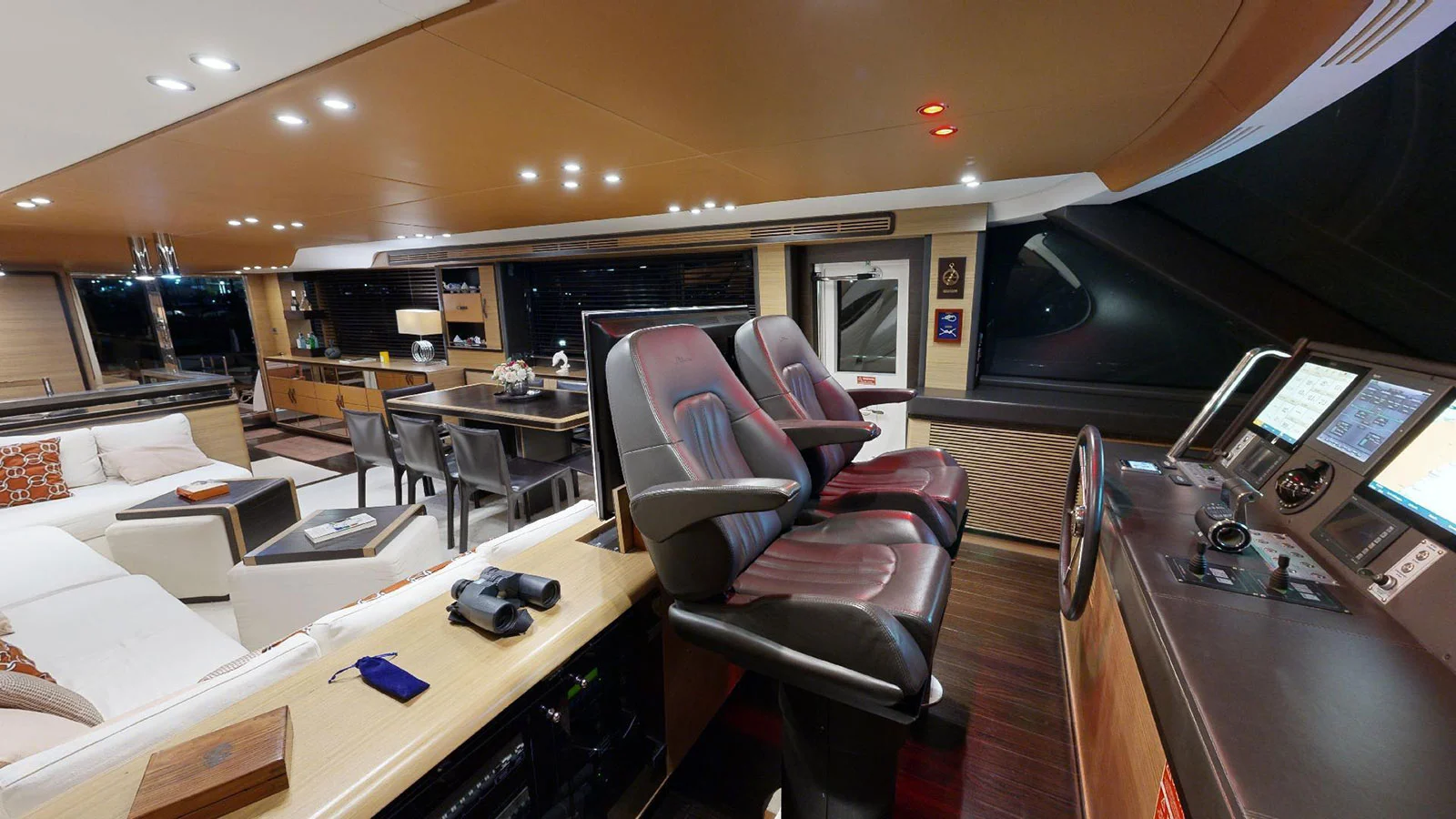 2013 Azimut Magellano 76