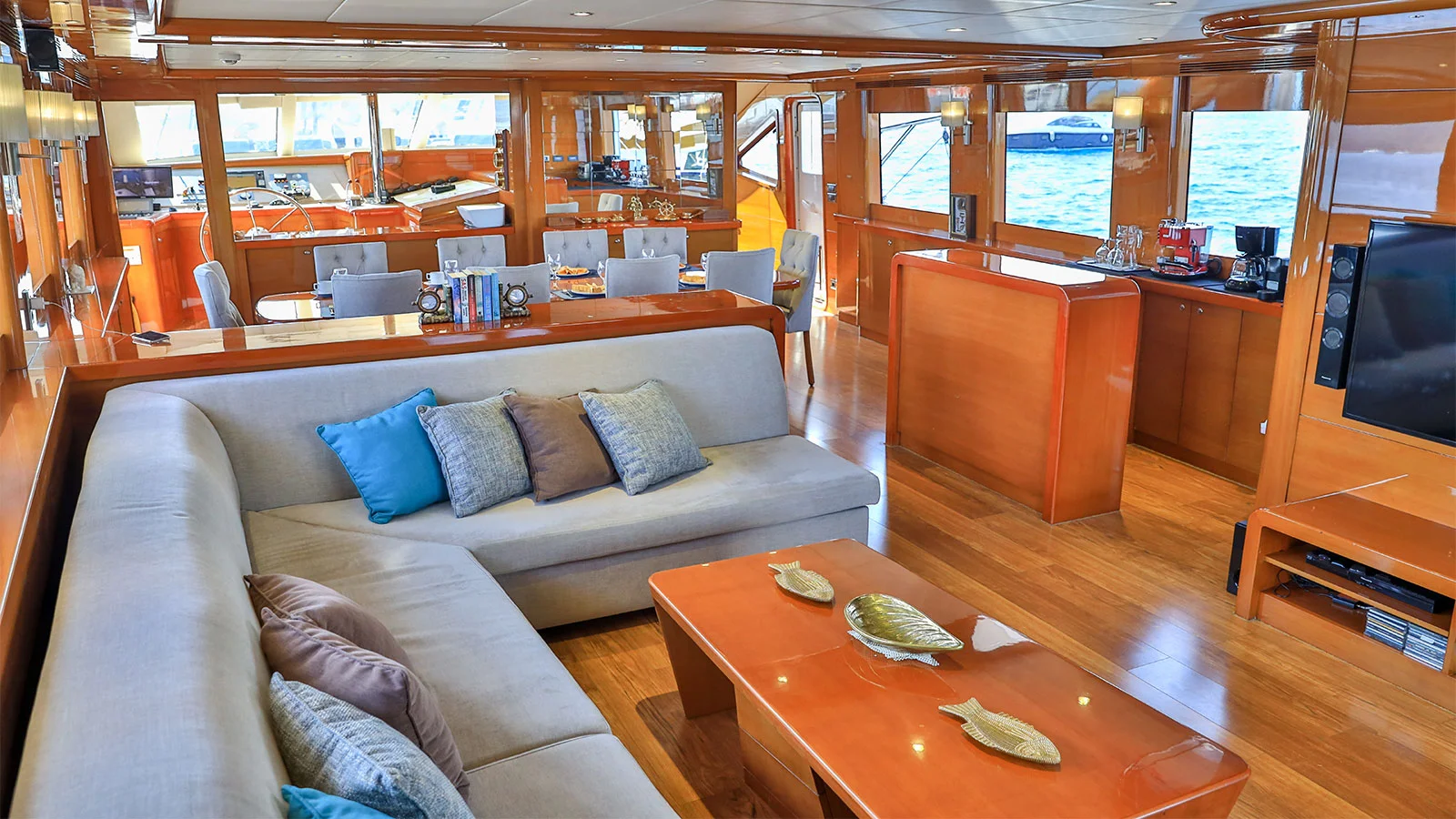 2013 Custom Motor Sailor 121