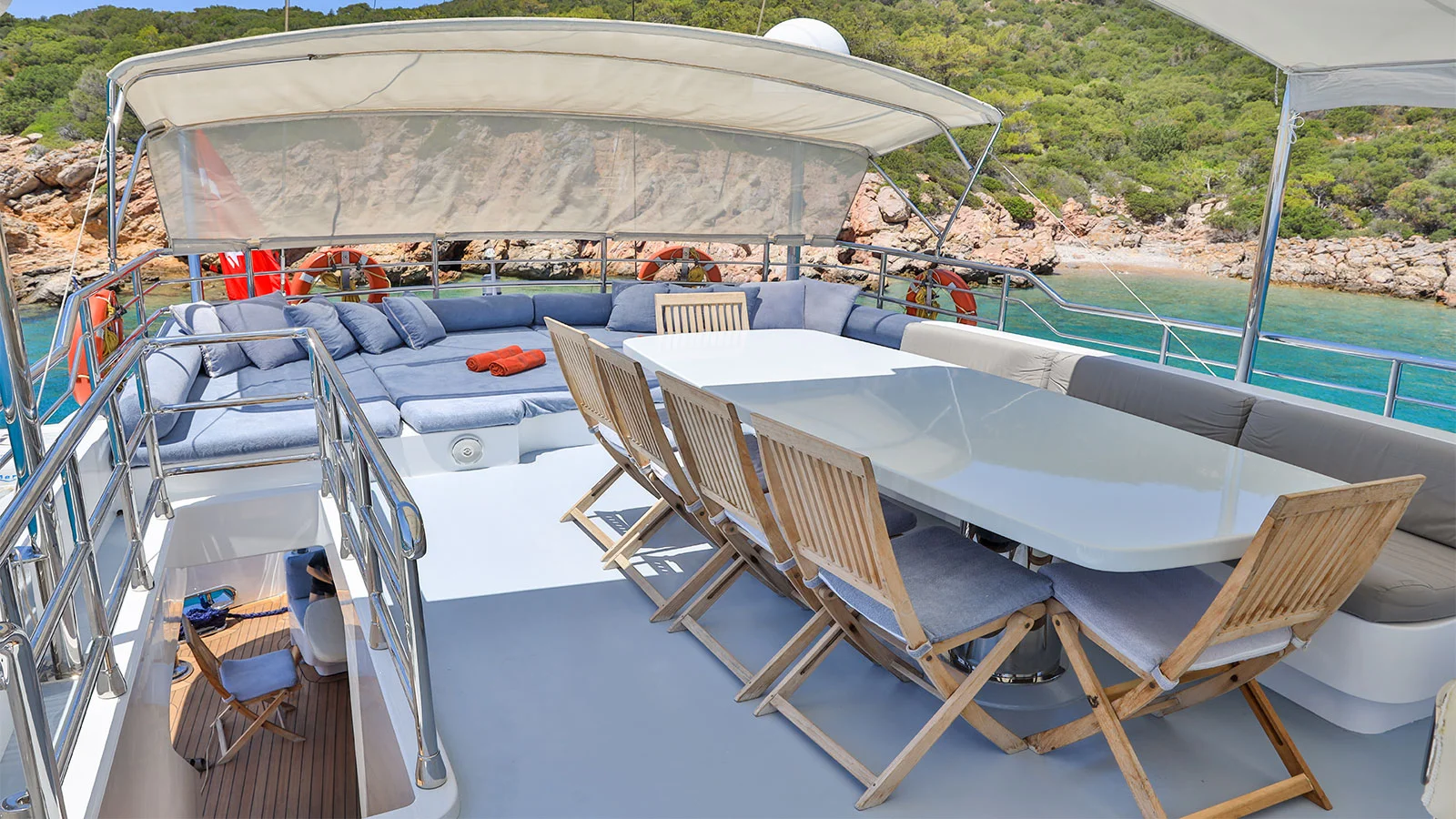 2013 Custom Motor Sailor 121