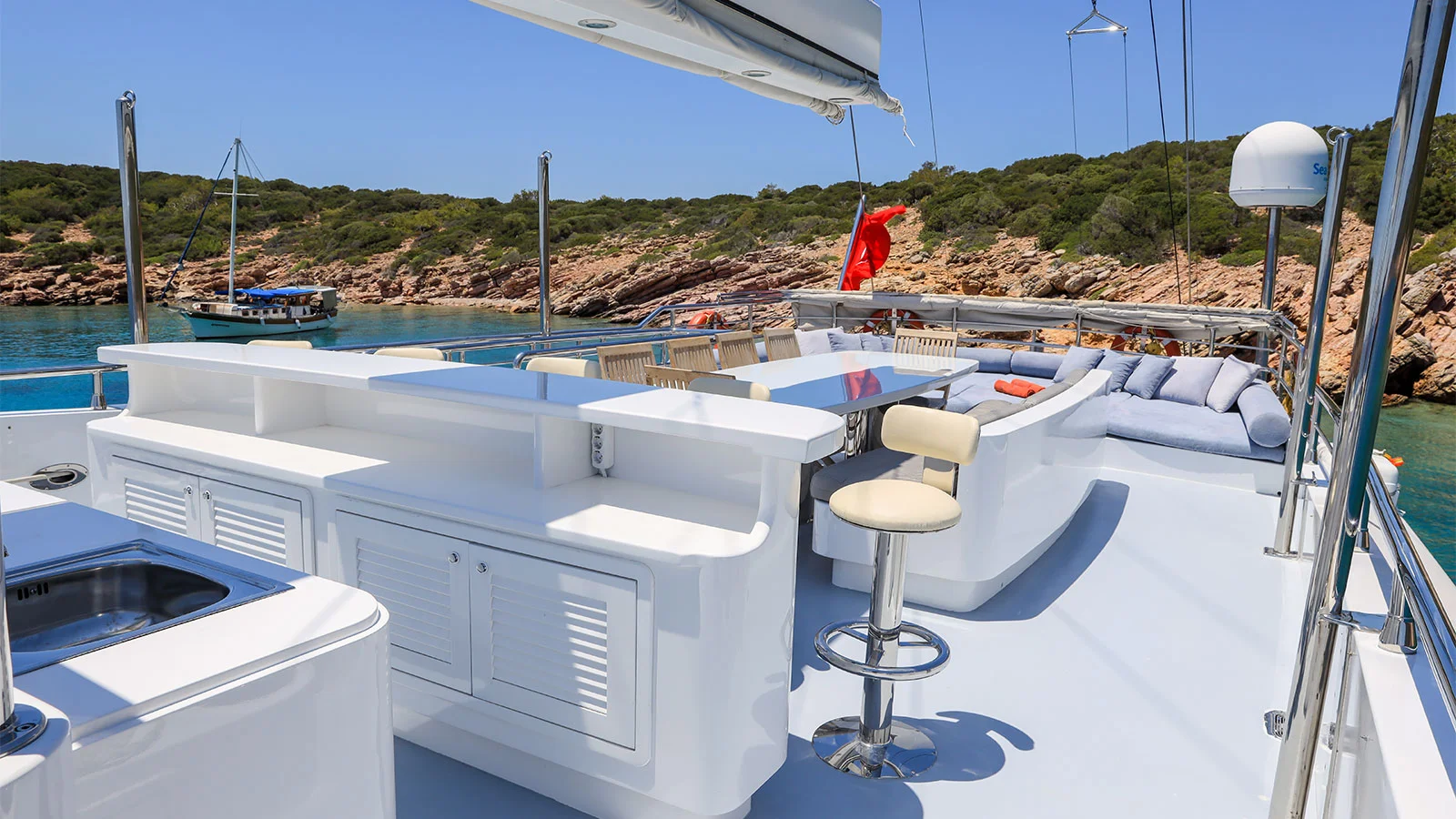 2013 Custom Motor Sailor 121