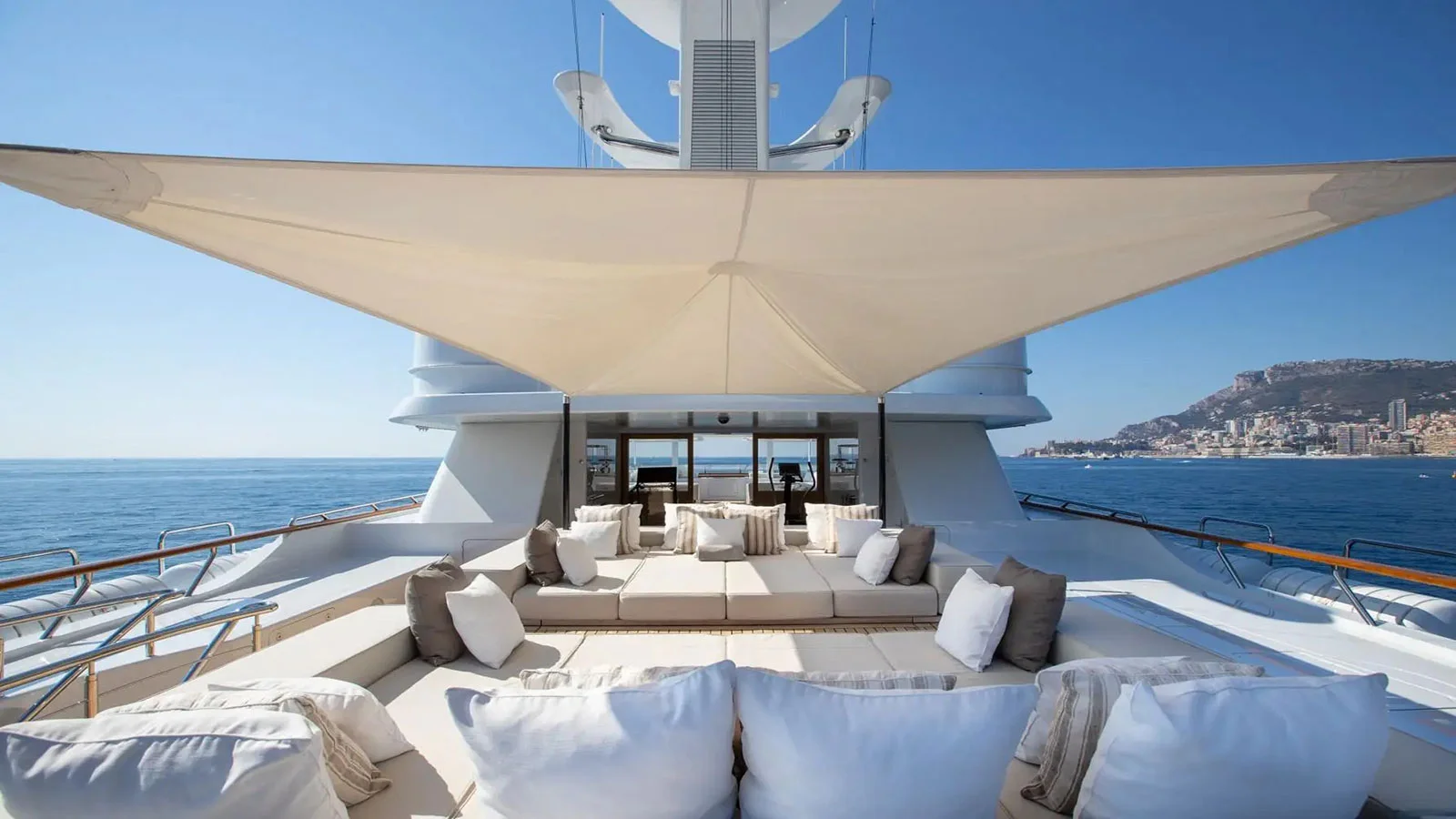 2012 Feadship 225