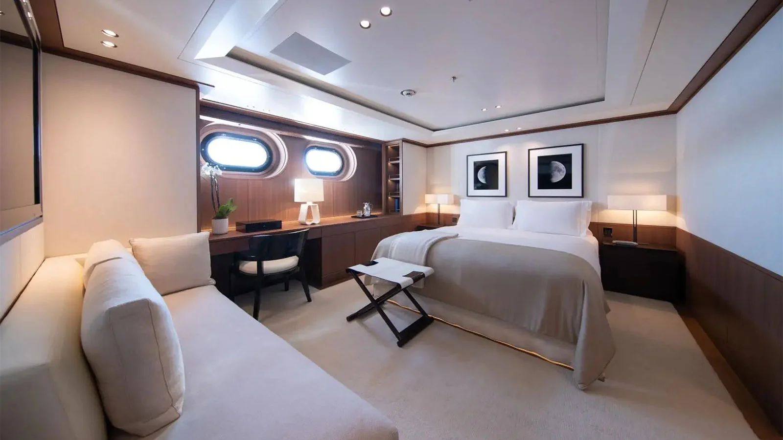 2012 Feadship 225