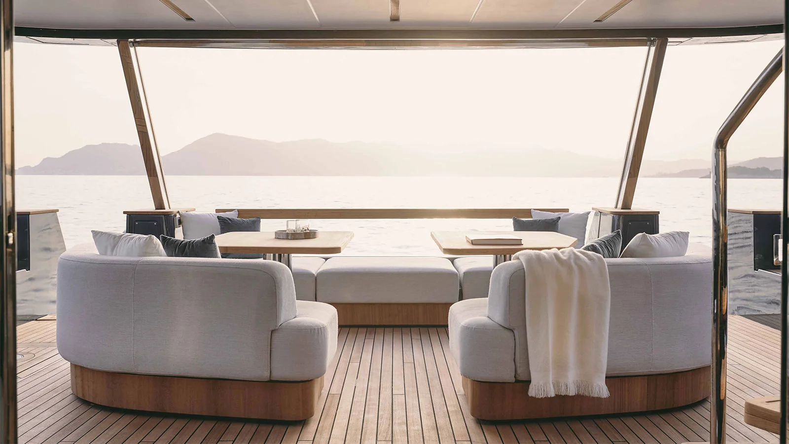 2023 Azimut Magellano 30M