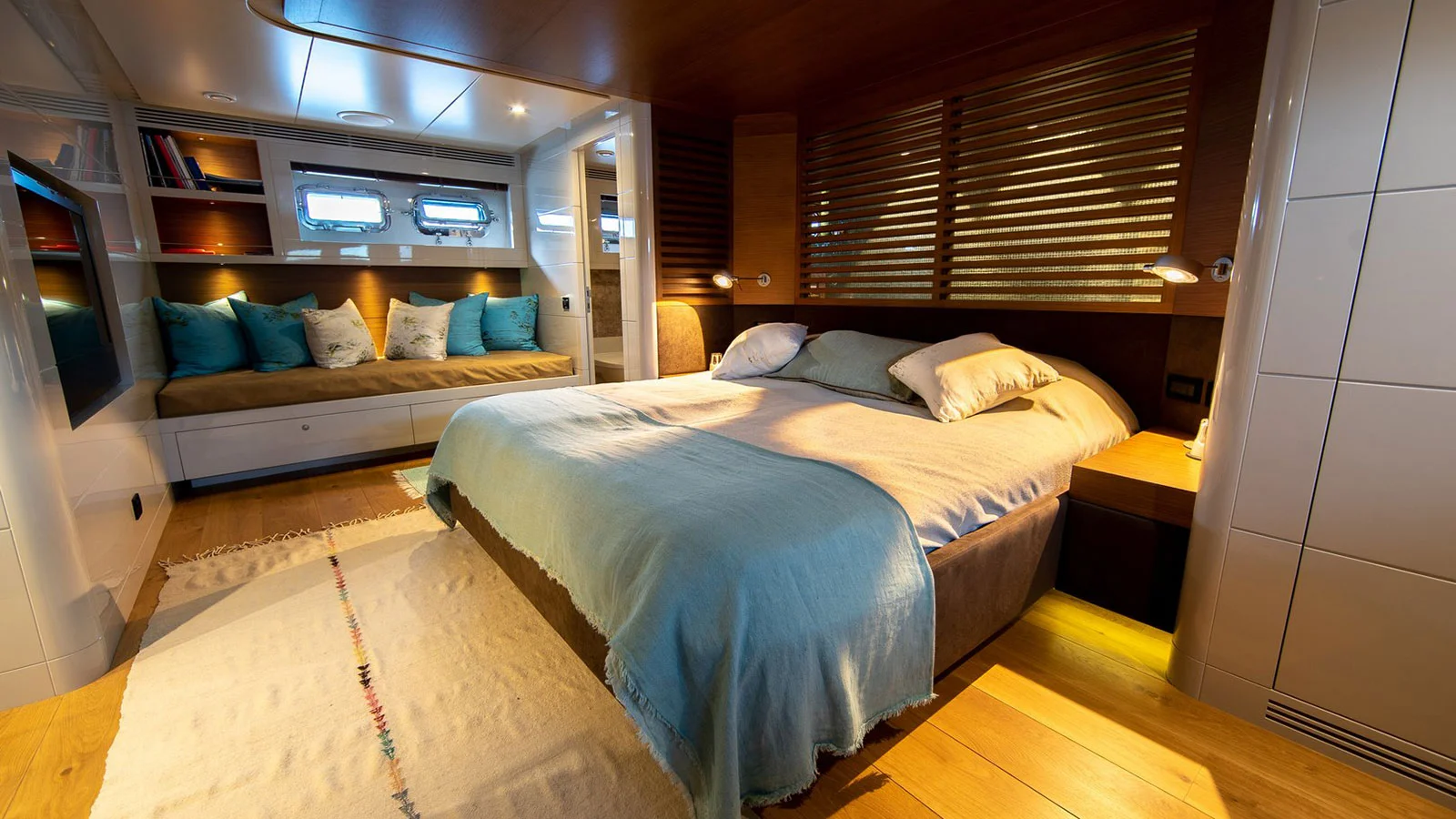 2014 Tansu Yachts 38m