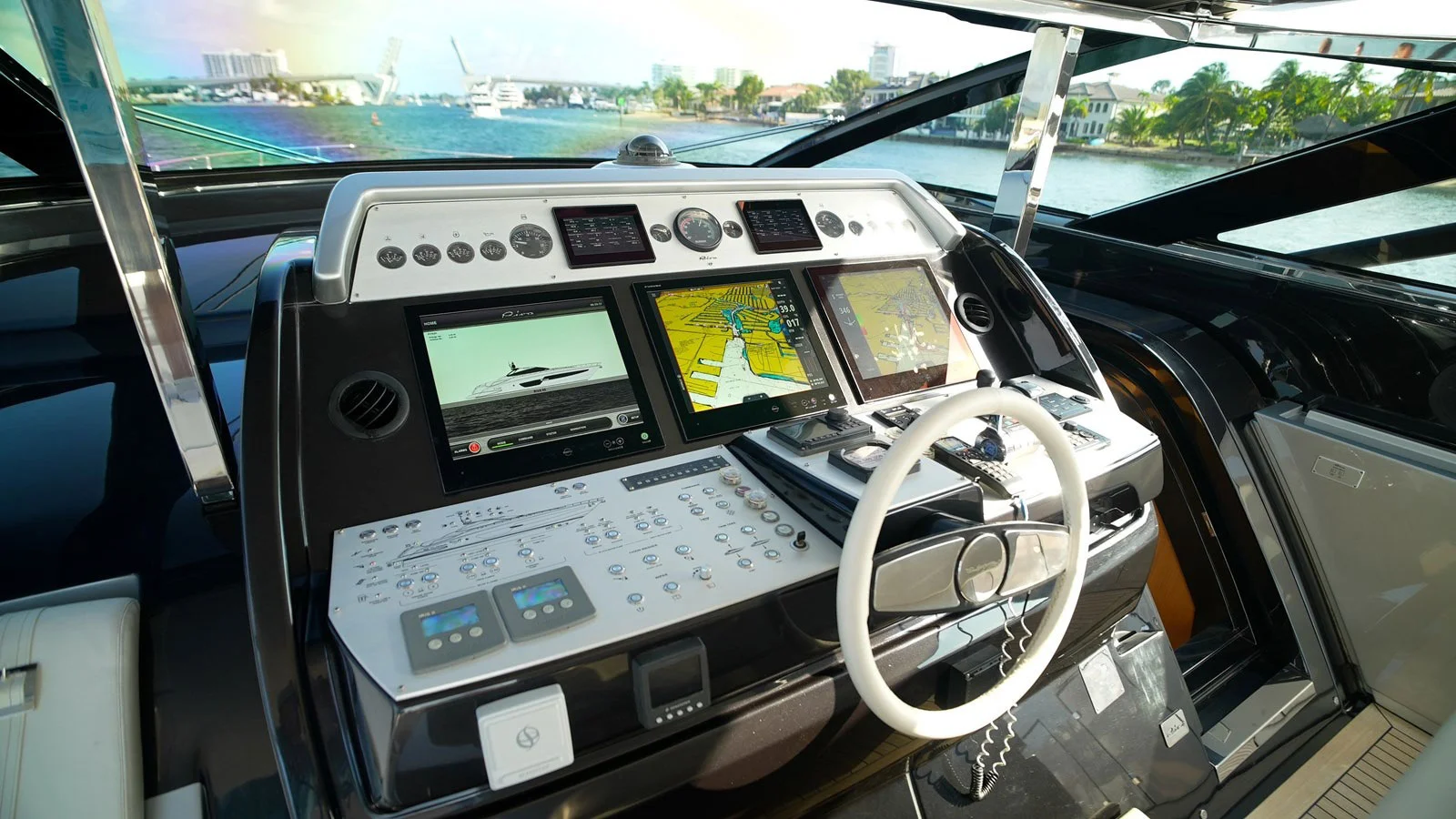 2017 Riva 88 Folgore