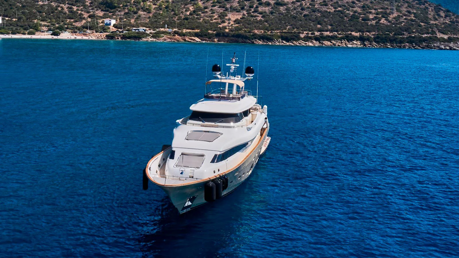 2010 Custom Line Navetta 33
