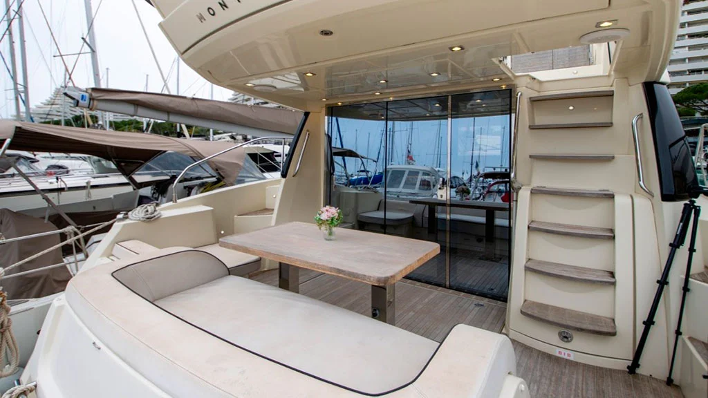 2016 Monte Carlo MC5 Flybridge