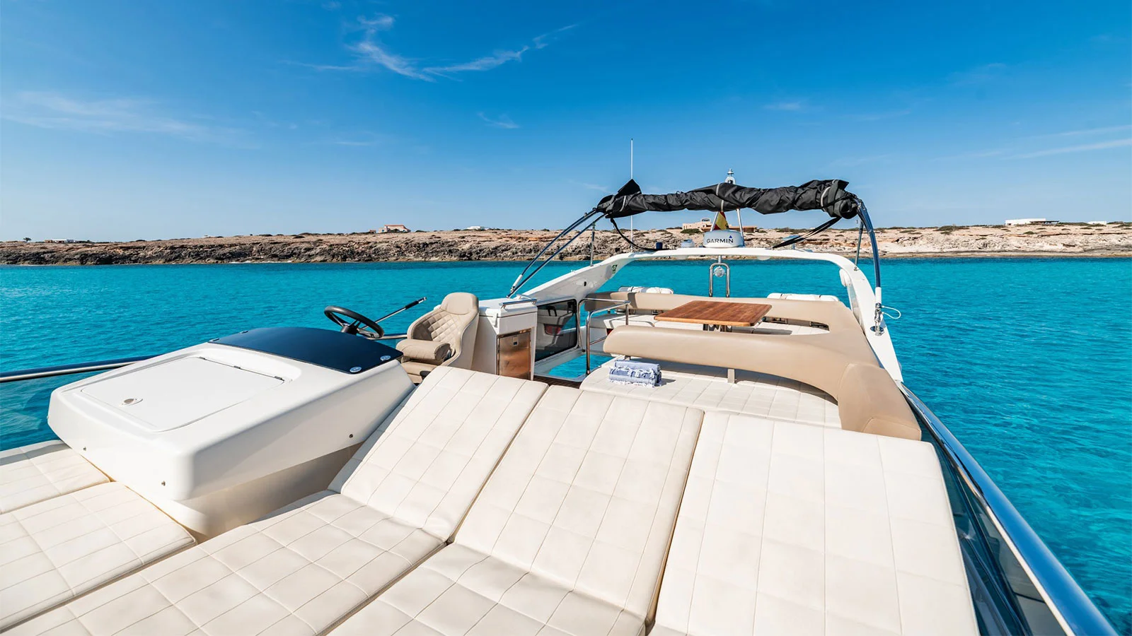 2017 Absolute 52 Fly