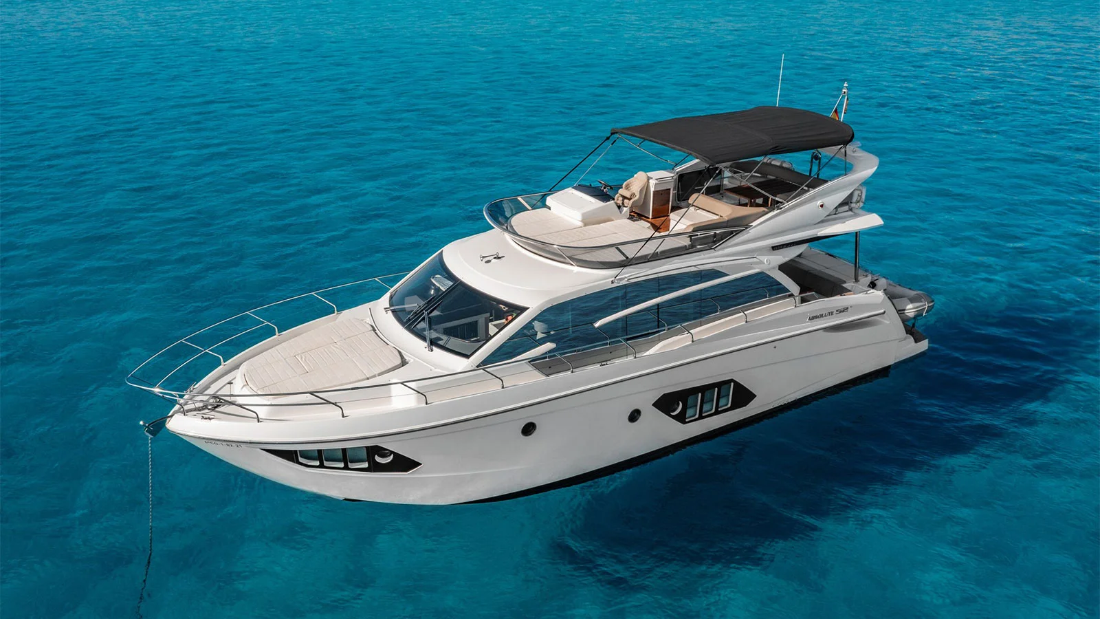 2017 Absolute 52 Fly