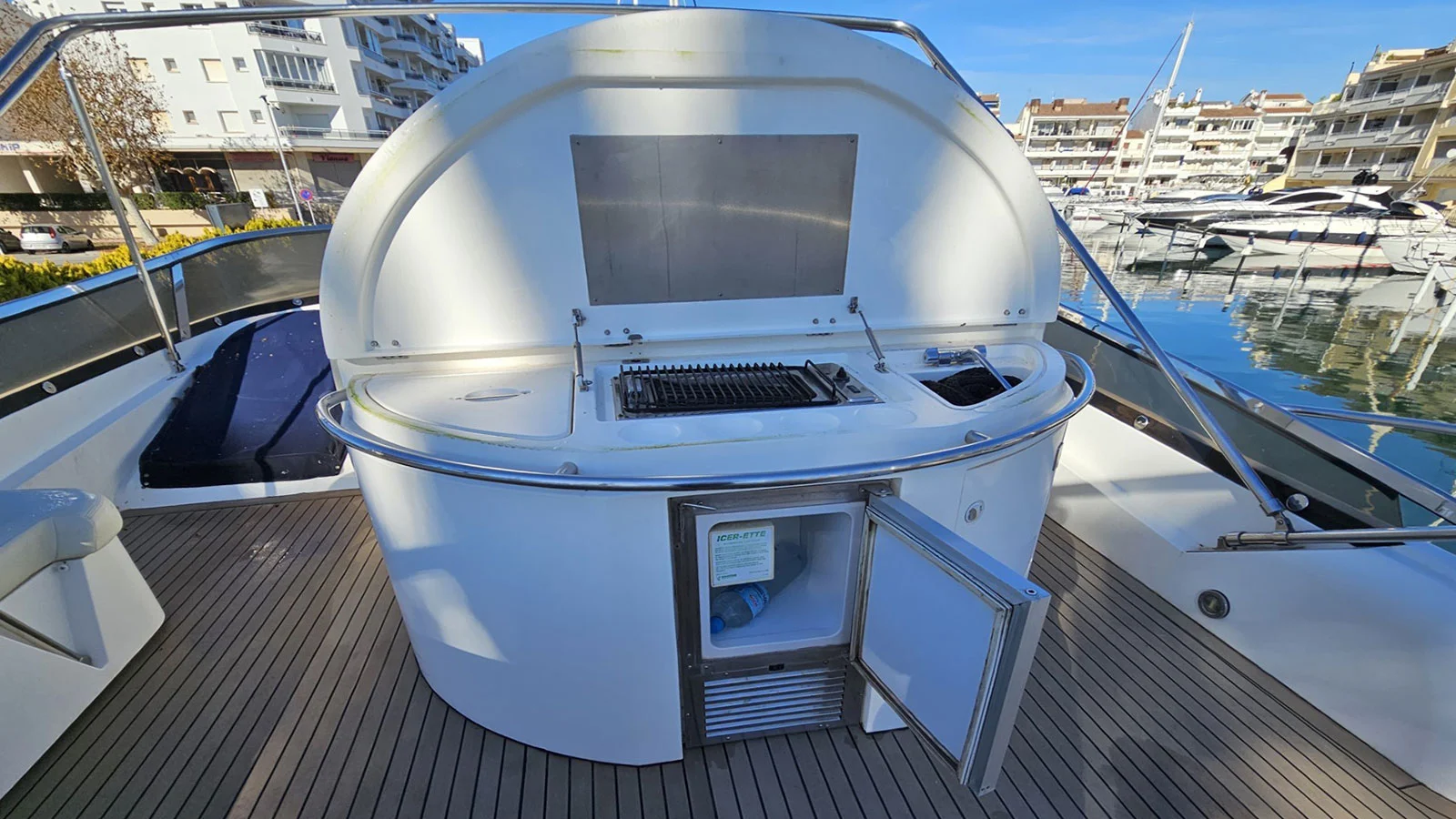 2001 Sunseeker Manhattan 74