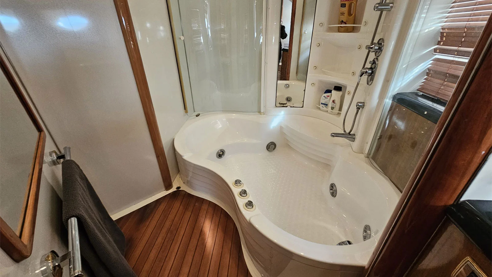 2001 Sunseeker Manhattan 74