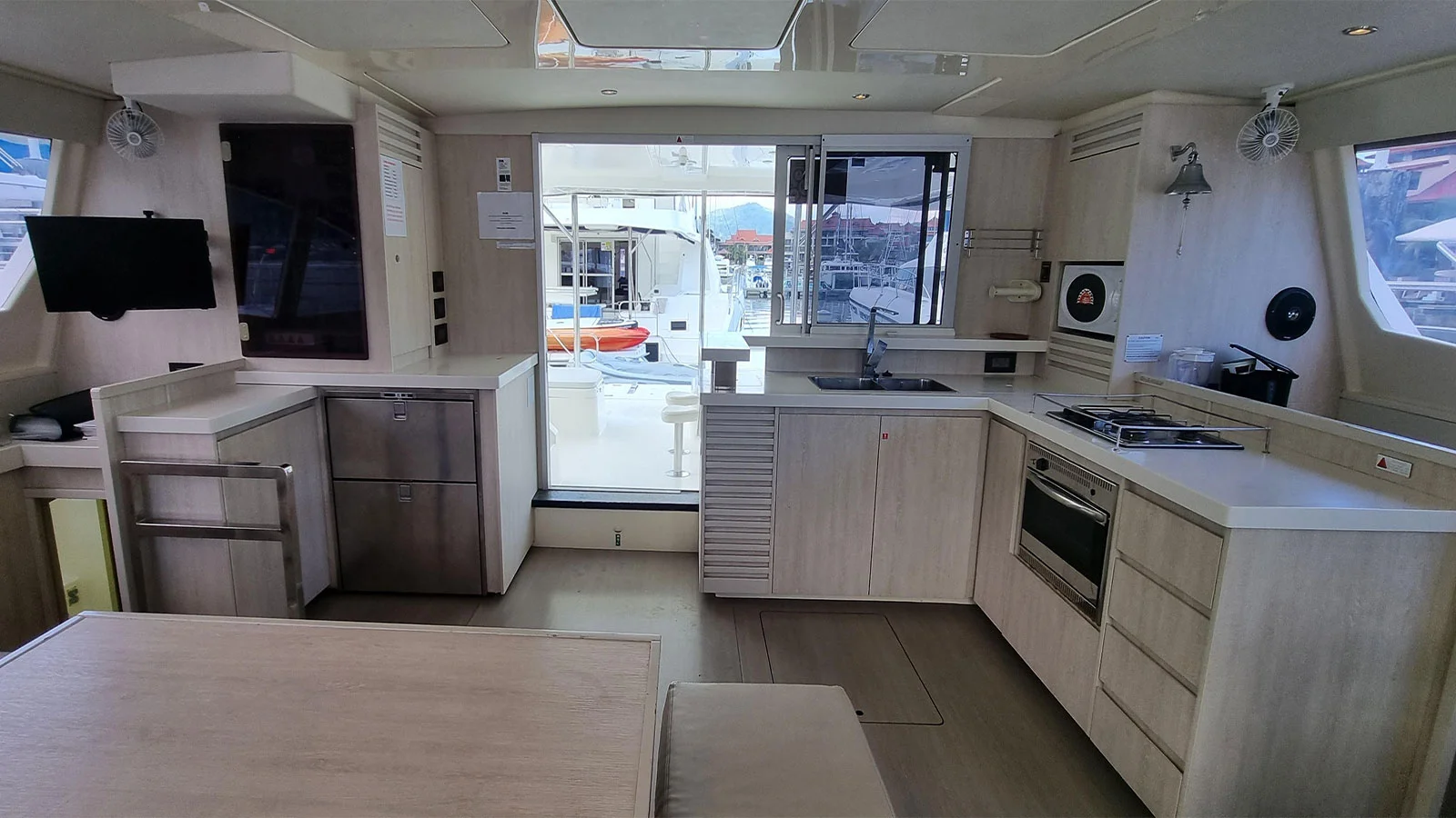 2016 Leopard 51 Powercat