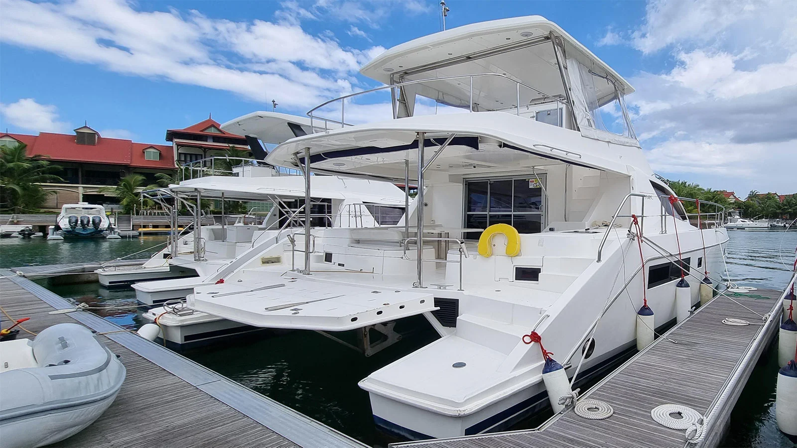 2016 Leopard 51 Powercat