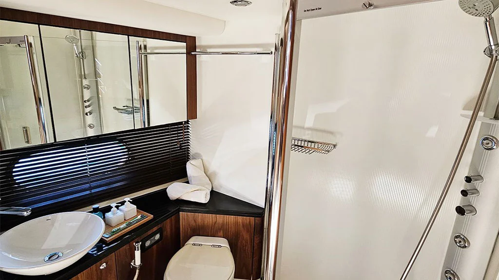 2009 Sunseeker Manhattan 70