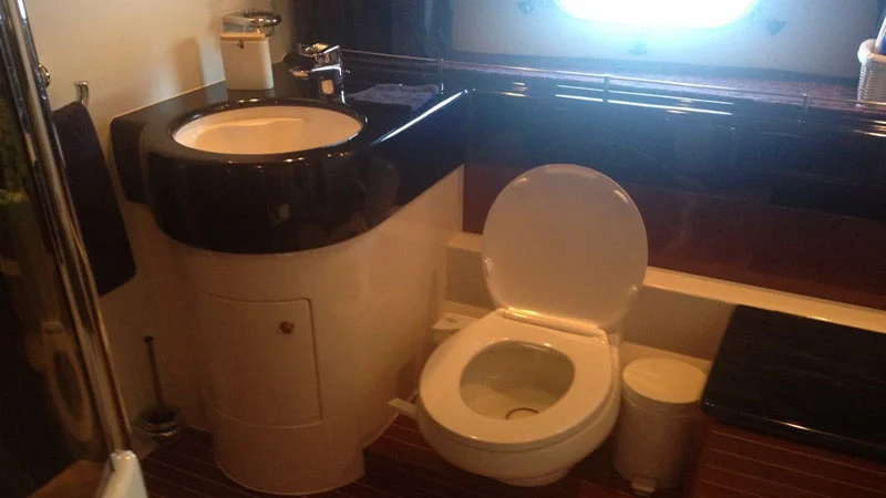 1998 Princess 60 Flybridge