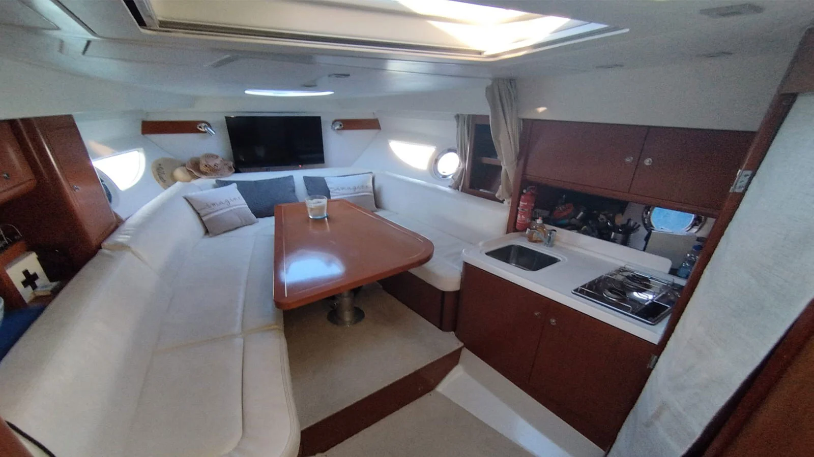 2011 Beneteau Flyer Gran Turismo 34