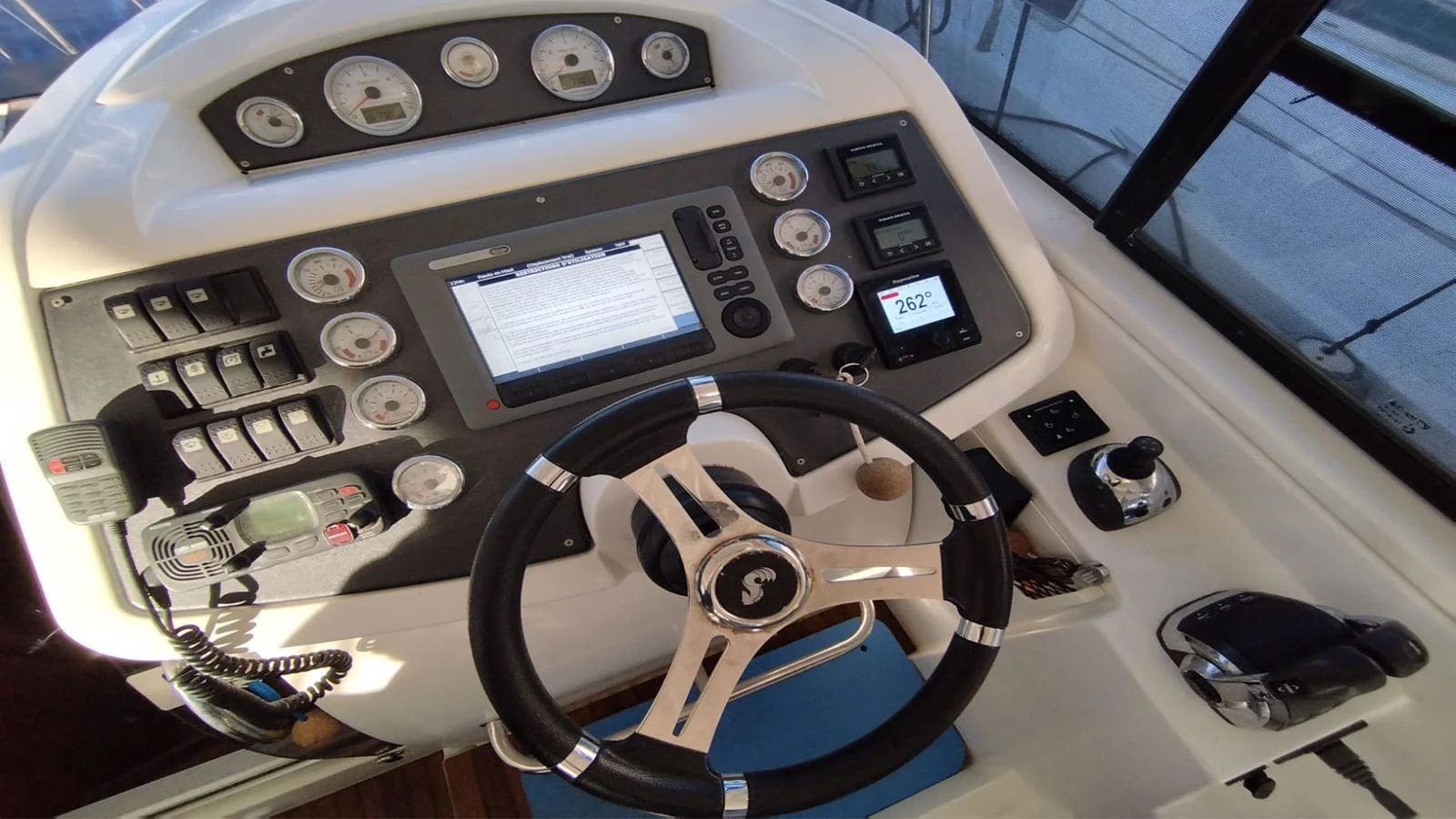 2011 Beneteau Flyer Gran Turismo 34