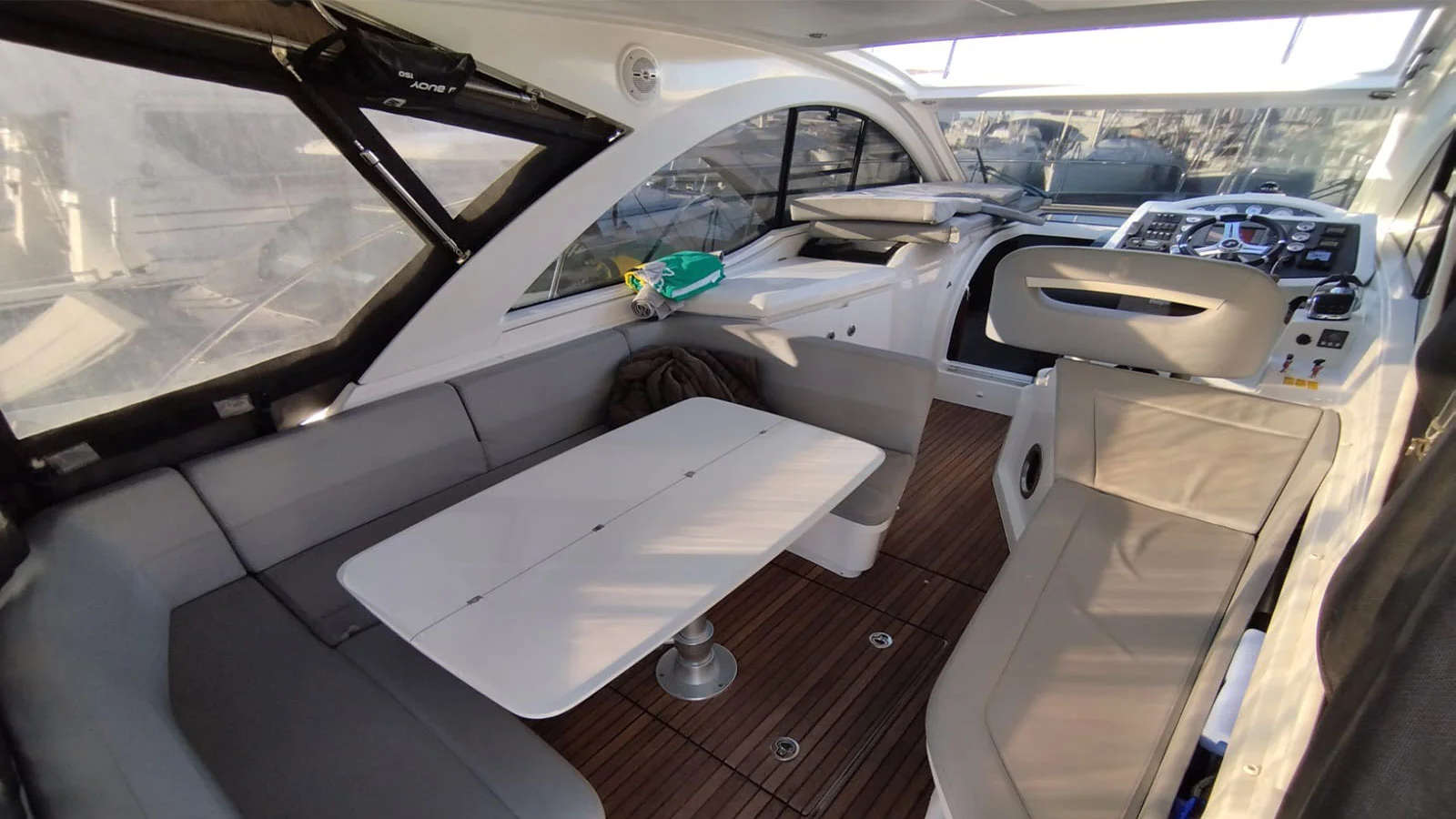 2011 Beneteau Flyer Gran Turismo 34