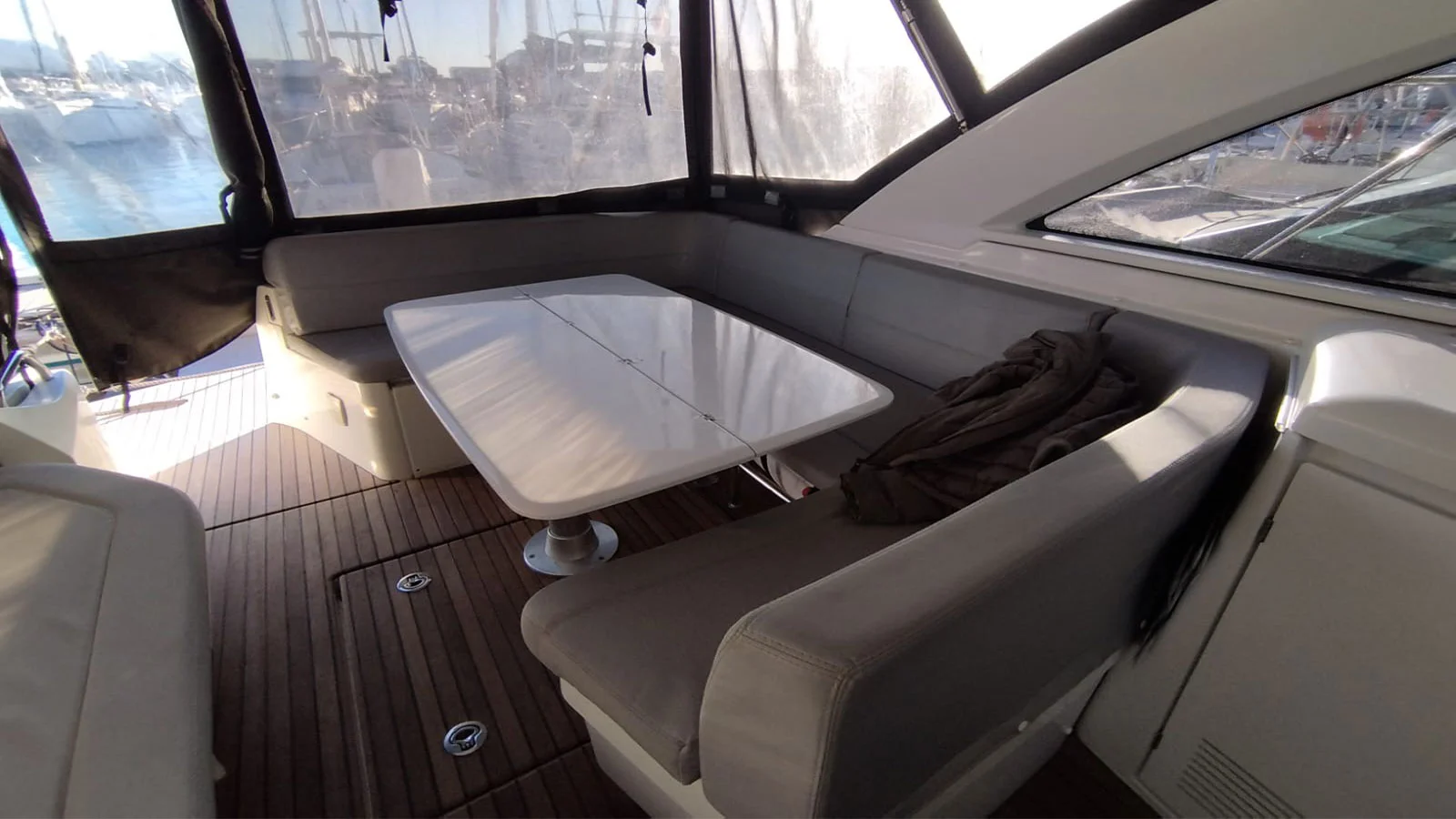 2011 Beneteau Flyer Gran Turismo 34