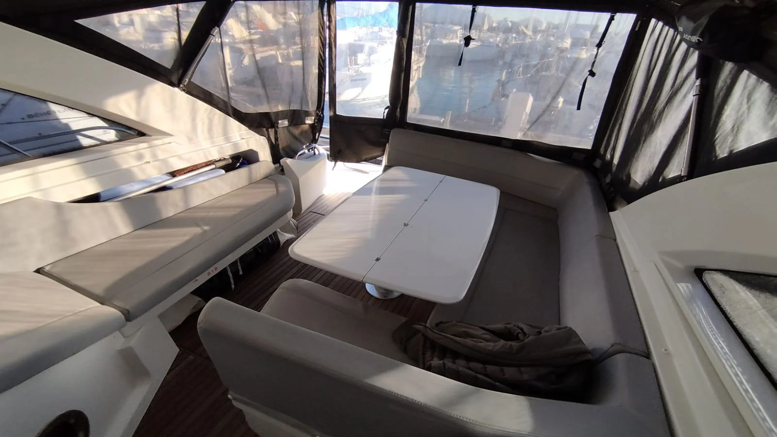 2011 Beneteau Flyer Gran Turismo 34