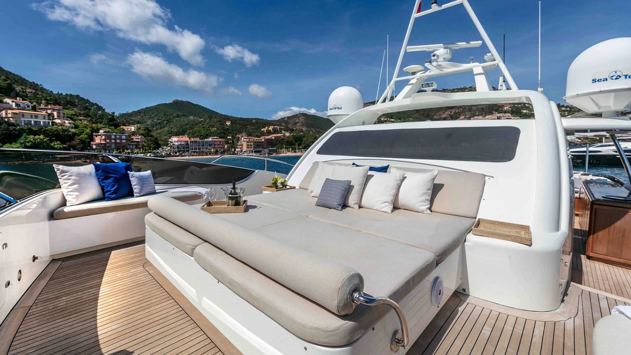 2008 Benetti Legend 85