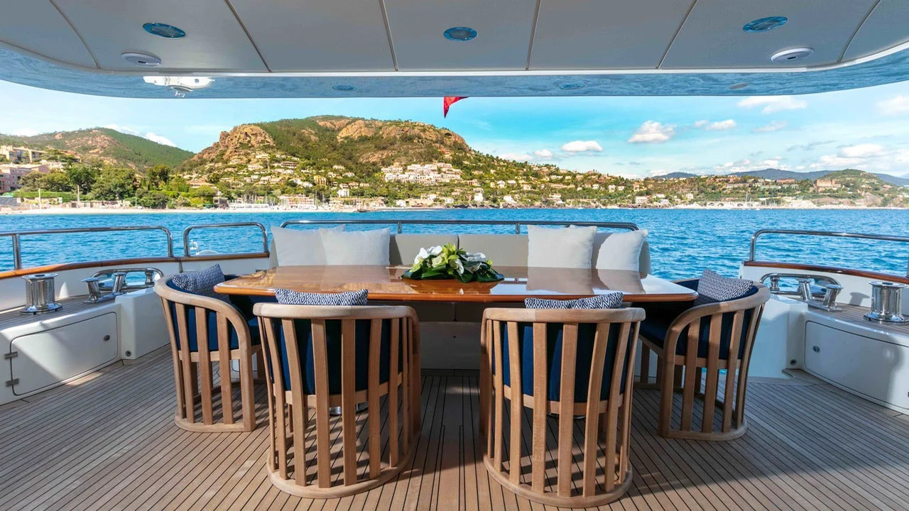 2008 Benetti Legend 85