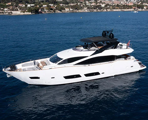 2013 Sunseeker 92 Yacht
