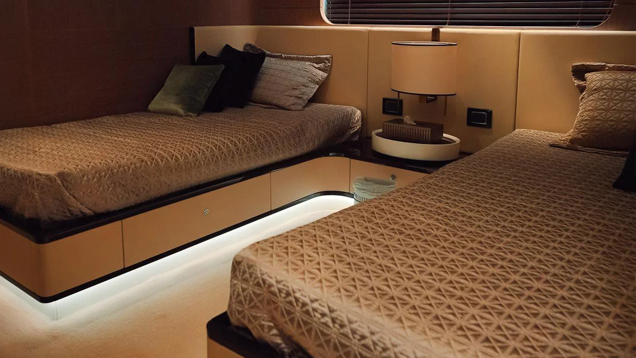 2018 Azimut Grande 27M