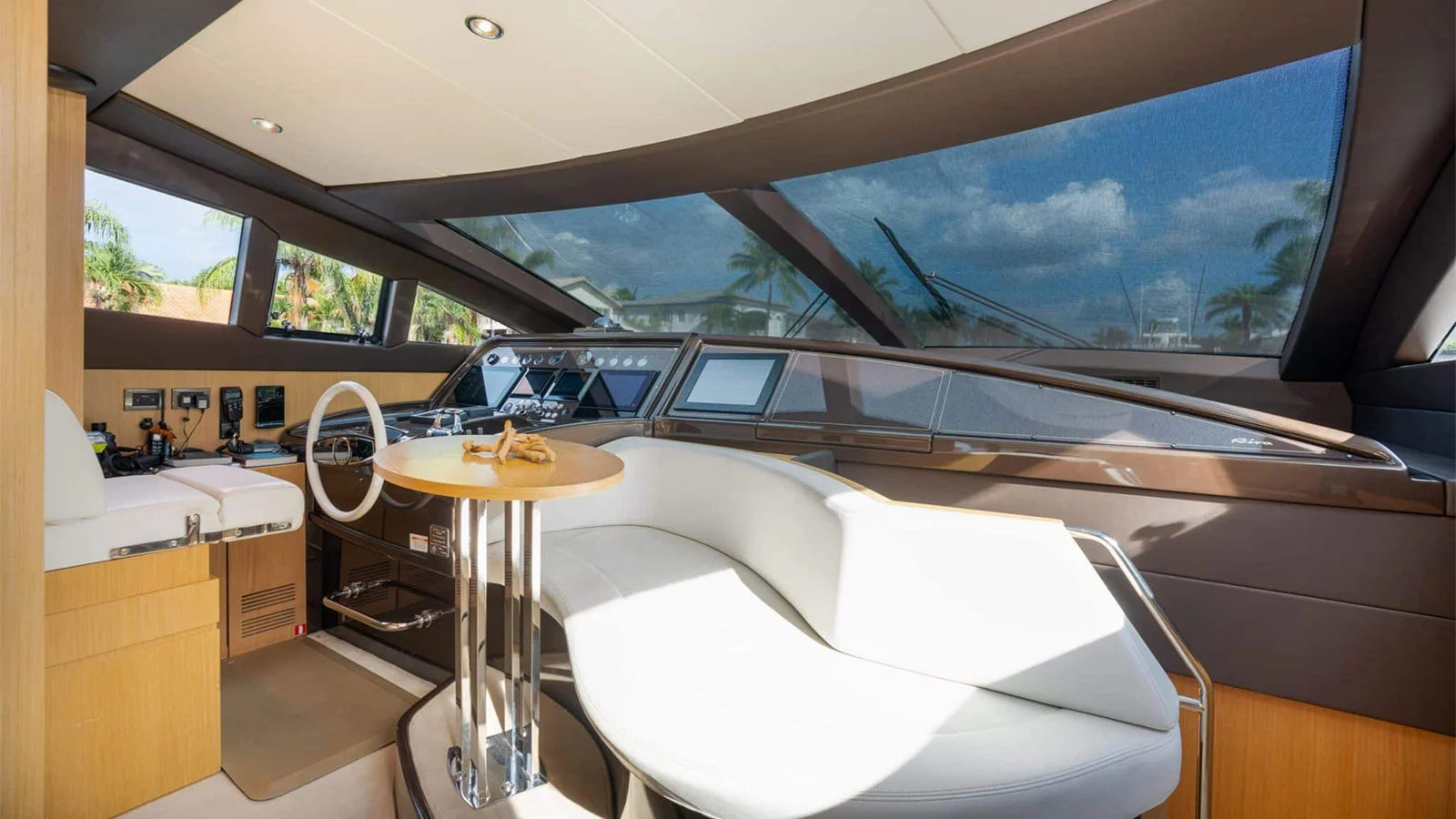 2012 Riva 75 Venere