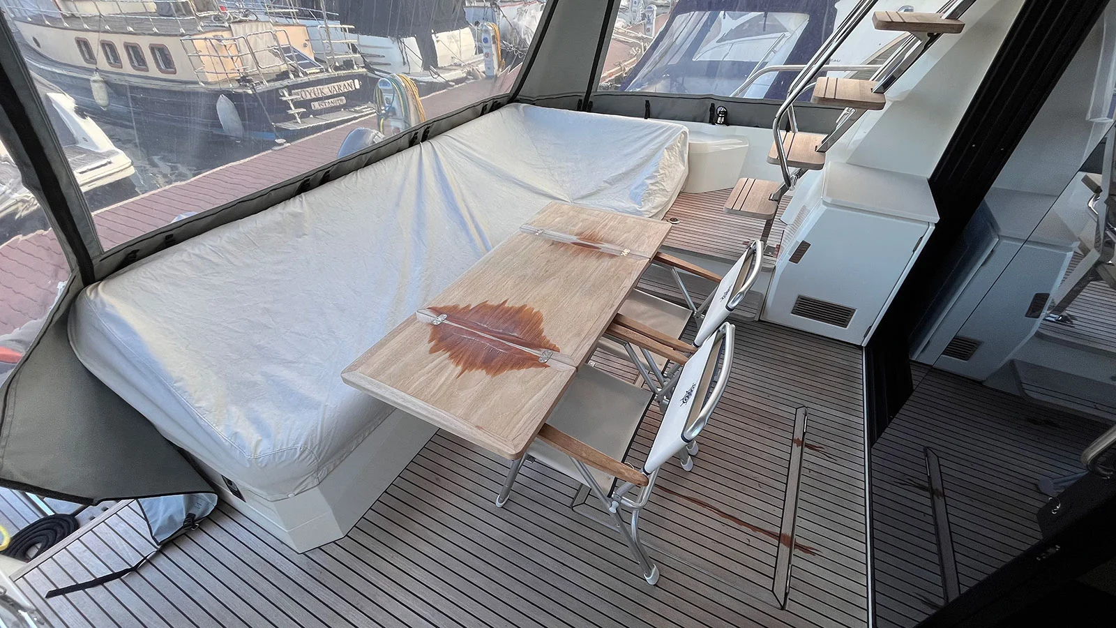 2021 Prestige 520 HT