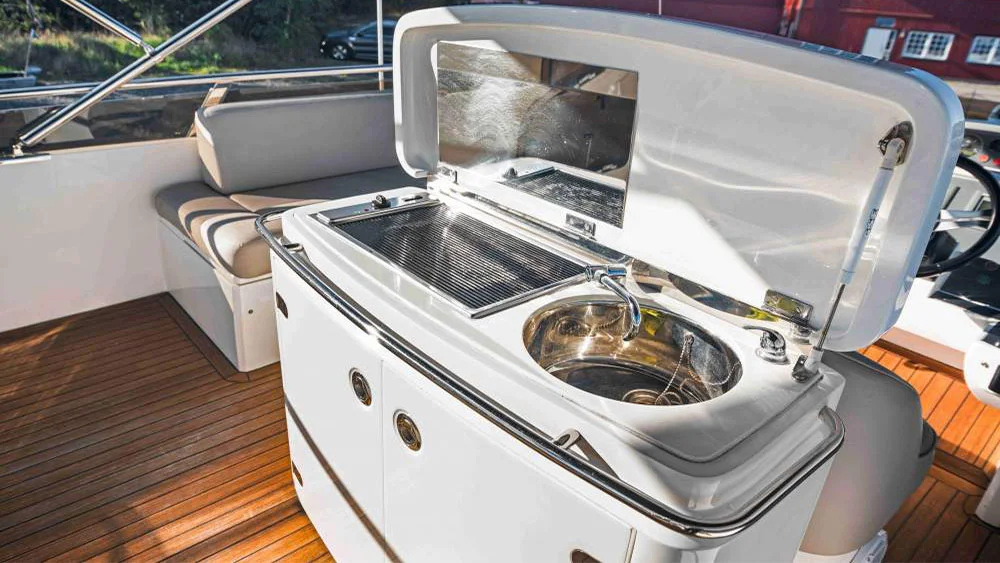 2008 Princess 62 Flybridge